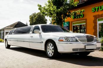 Lincoln Town Car Stretch Limuzyna | Auto do ślubu Warszawa, mazowieckie