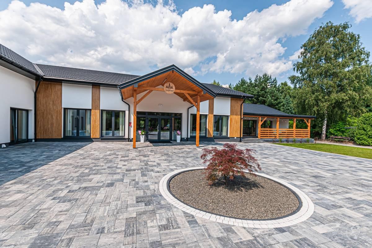 Dom Weselny Pod Świerkiem, Dąbrowa Tarnowska - zdjęcie 1