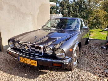 Zabytkowy samochód Jaguar XJ6 | Auto do ślubu Liszki, małopolskie