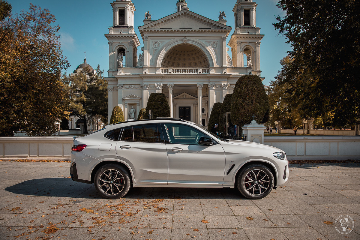 Białe BMW X4 2021 z czerwoną skórą, Warszawa - zdjęcie 1