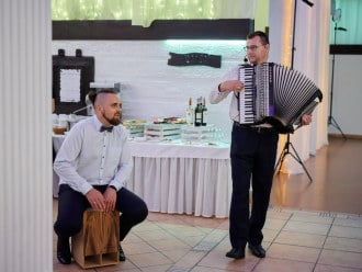 KonkretDJ's - DJ+Wodzirej z akordeonem.,  Puławy