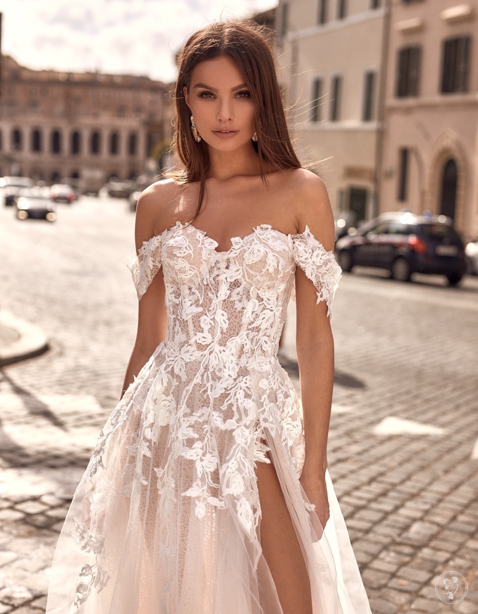 Suknia ślubna Laurelle, model FIORI (fason litera A) - zdjęcie 1