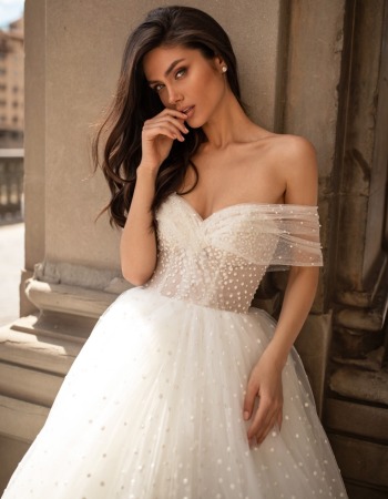 suknia ślubna księżniczka Milla Nova - zdjęcie 1