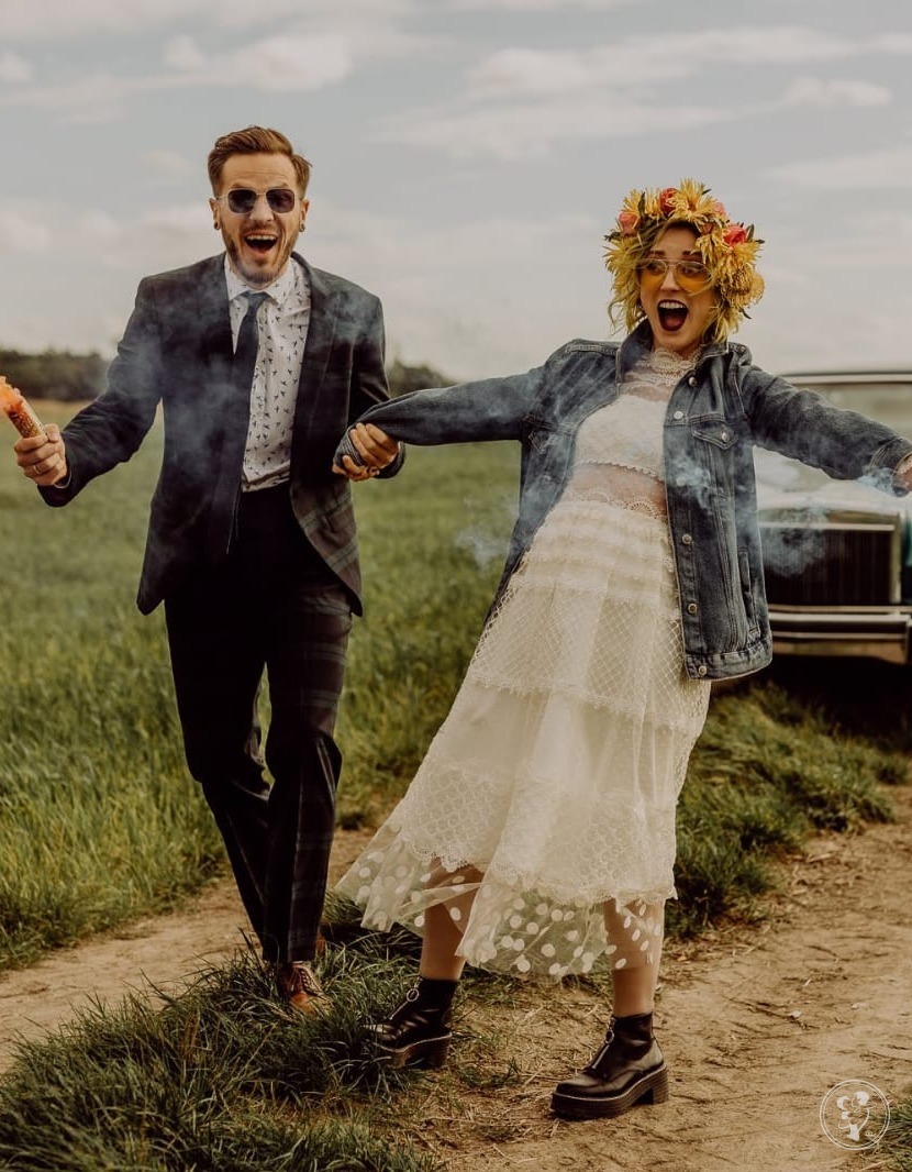 Romantyczna suknia w stylu boho - zdjęcie 1