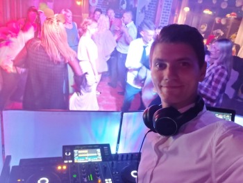 DJ CZAKU - Grzegorz Kołodziejczak, DJ na wesele Żary