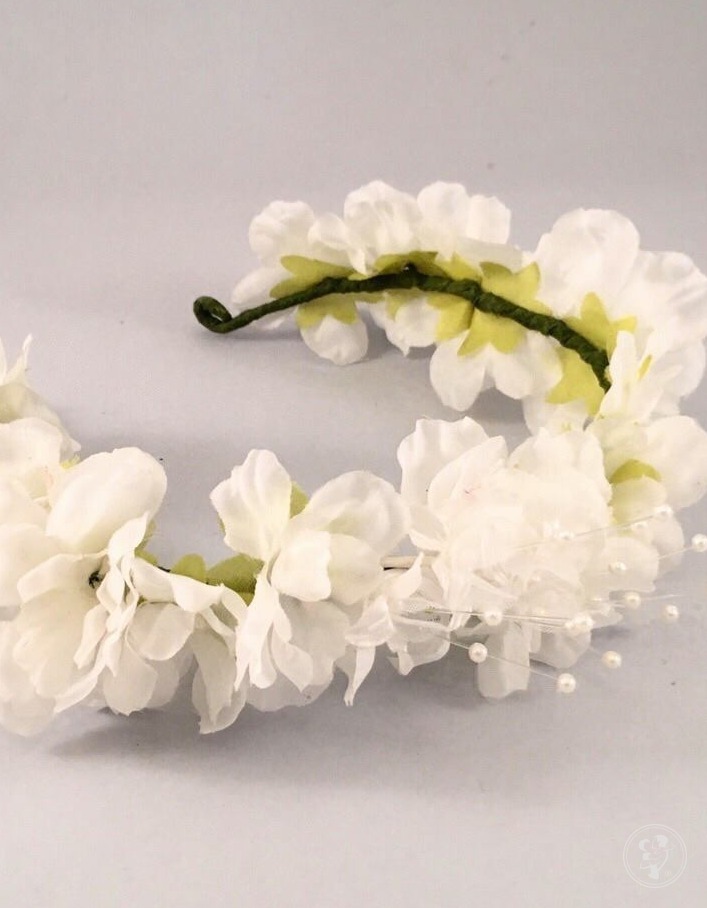 Opaska ślubna z białymi kwiatami - zdjęcie 1