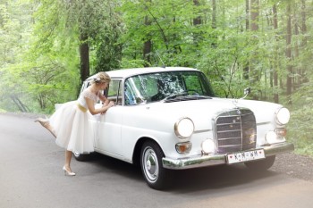 Mercedes W 110 Skrzydlak, Samochód, auto do ślubu, limuzyna Sośnicowice