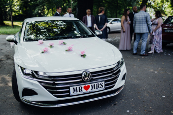 Samochód biały Auto do ślubu Volkswagen Arteon, Wolne terminy 2022, Samochód, auto do ślubu, limuzyna Radzionków
