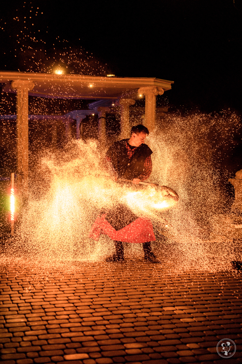 Stage Horizon - Spektakl fireshow, taniec z ogniem na Twoim weselu, Łódź - zdjęcie 1