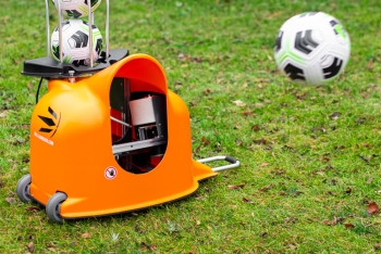 Wyrzutnia piłkarska, boiska mobilne dla dzieci-dla fanów piłki nożnej, Unikatowe atrakcje Namysłów
