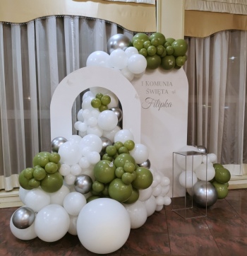 dekoracje balonowe,  kwiatowe, dekoracje stołów i słodkich stołów, Dekoracje ślubne Sobótka