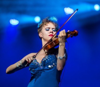 Skrzypcowo-wokalny występ na weselu - Julia Pastewska Violin, Artysta Choszczno