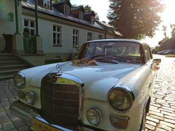 Wynajem zabytkowych mercedesów | Auto do ślubu Warszawa, mazowieckie