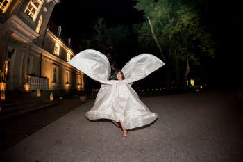 Zjawiskowy Taniec ze Skrzydłami, Bollywood Dance, Pokaz tańca na weselu Wieliczka