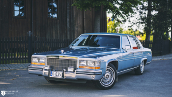 Cadillac Brougham d'elegance 1986, Samochód, auto do ślubu, limuzyna Grybów