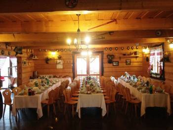 Zajazd Pohulanka wiejskie wesele na 100 osób | Sala weselna Sobienie-Jeziory, mazowieckie