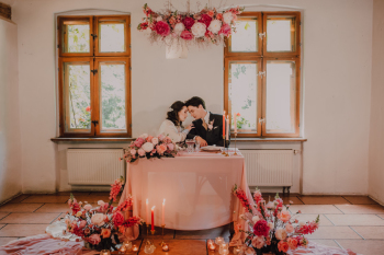 JAŚNIE KWIATY kwiatowa aranżacja ślub | wesele | wieczór panieński, Dekoracje ślubne Katowice