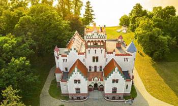 Zamek von Treskov, Sale weselne Obrzycko