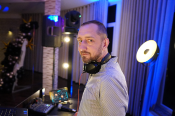 Kuba Banaś DJ - Wesele profesjonalnie i ze smakiem, DJ na wesele Bodzentyn