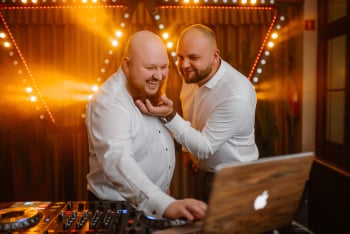 WM Studio  - DJ + Konferansjer - bez biesiady i disco polo, DJ na wesele Krynki