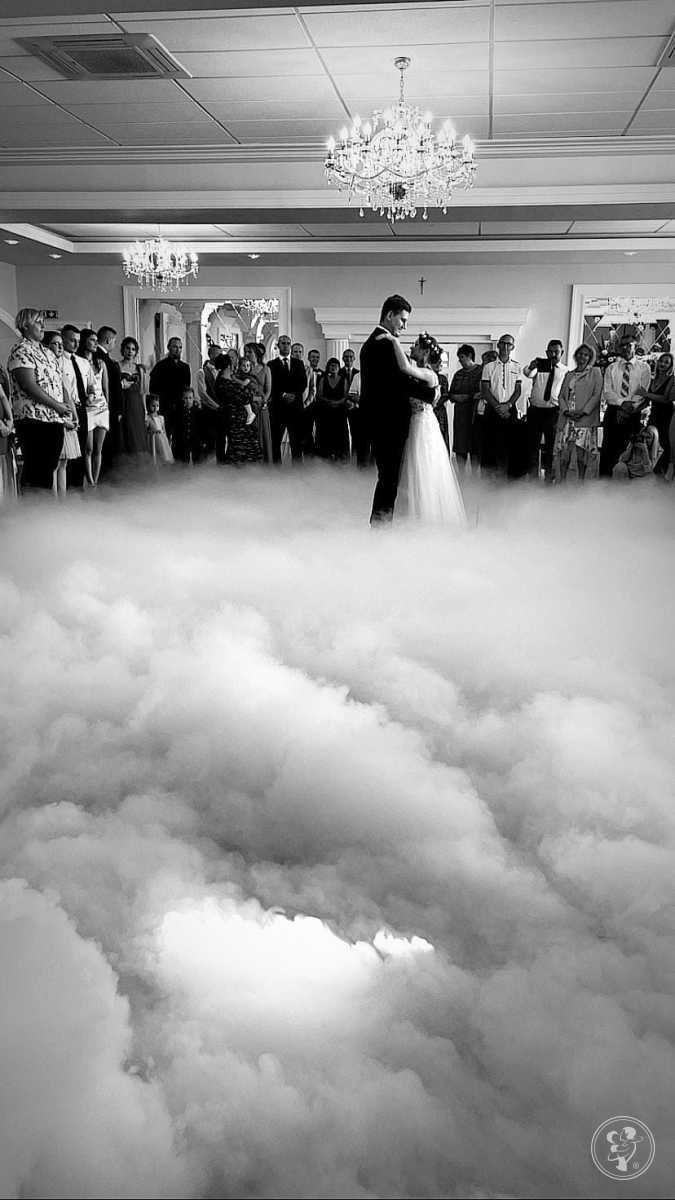 Ciężki dym/ Taniec w chmurach/ Fontanny iskier/ Pierwszy taniec | Dekoracje ślubne Syców, dolnośląskie - zdjęcie 1