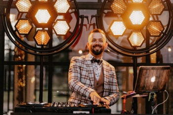 DJ Król Parkietów - zróbmy razem wesele iście po królewsku!, DJ na wesele Nysa