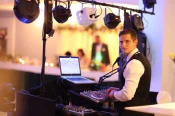 DJ/Wodzirej BejSon - zapraszam do kontaktu:) wolne terminy 2023, DJ na wesele Kcynia