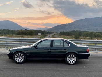 BMW 735 E38 V8 samochód do ślubu; możliwość samodzielnej jazdy, Samochód, auto do ślubu, limuzyna Bielsko-Biała