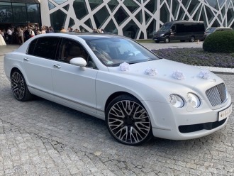 Auto do ślubu - Biały Bentley Continental Flying Spur Perła,  Warszawa