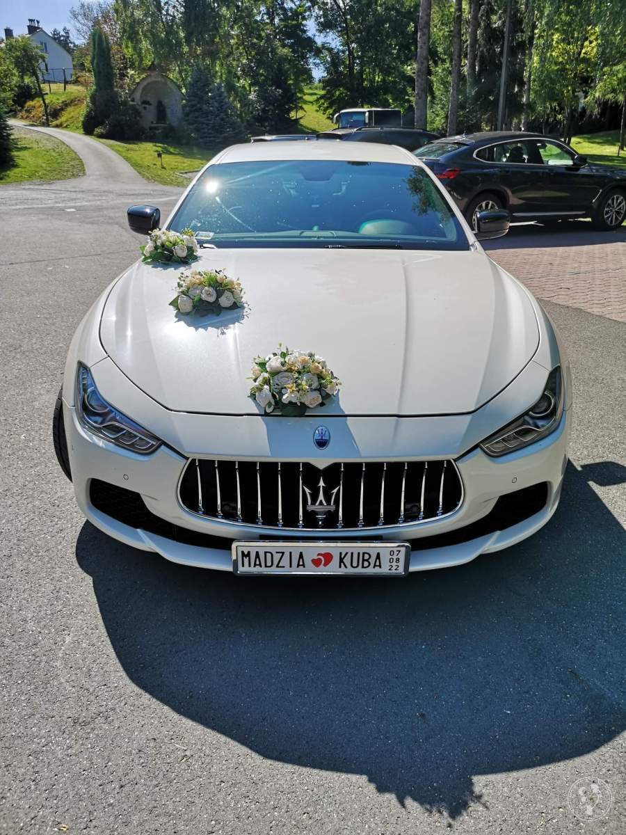 Auto do ślubu i transport gości weselnych, białe Maserati Ghibli, Rzeszów - zdjęcie 1