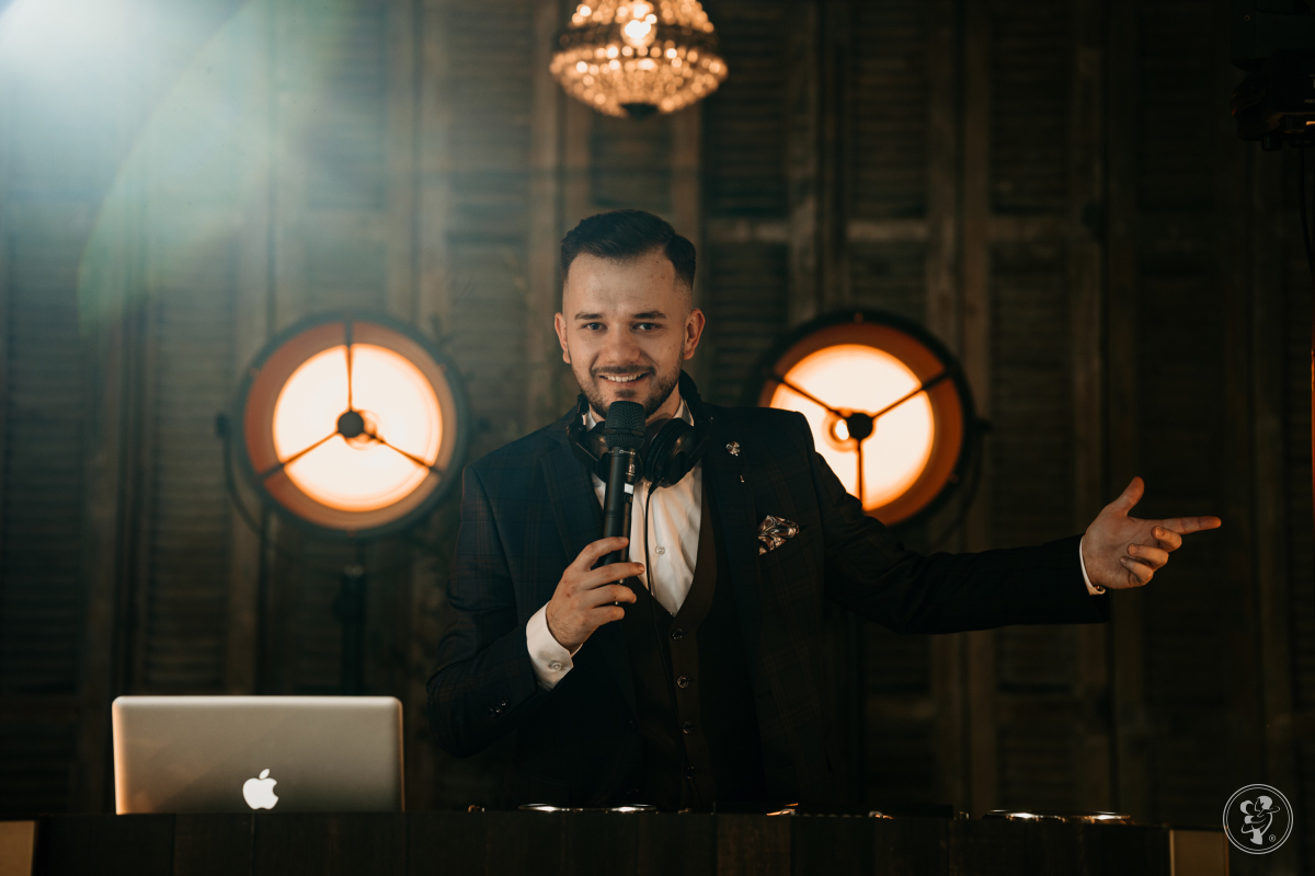 Imprezy pełne emocji  Amadeusz Wcisło - DJ / Wodzirej Amadeo, DJ na wesele Kraków