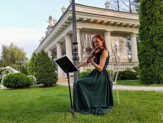 Violin Sound - skrzypce Marii (oprawa muzyczna ślubów: harfa, śpiew),  Warszawa