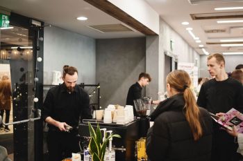 POWOLI CAFE X Życie po kawie - kawa speciality, kawowy catering, Barista na wesele Łaszczów