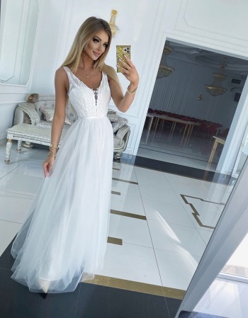 Sukienka Gracja – biała - zdjęcie 1