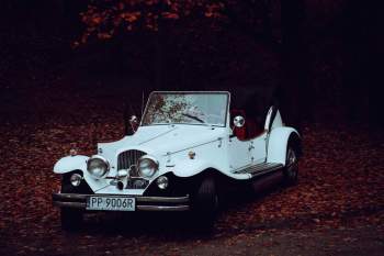 Biały Alfa Romeo Nestor | Auto do ślubu Piła, wielkopolskie