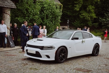 Dodge Charger V8 do ślubu, Samochód, auto do ślubu, limuzyna Pieszyce