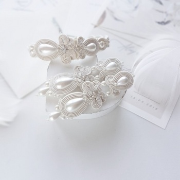 Smukłe kolczyki ślubne sutasz ivory z perłami - zdjęcie 1