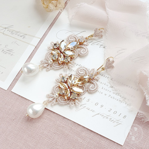 Lace Me Champagne - kolczyki ślubne z perłami - zdjęcie 1