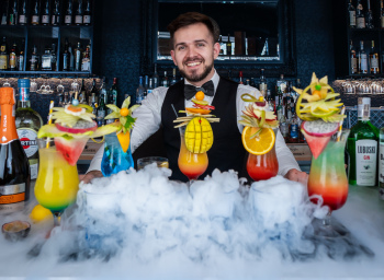Drink Up! Cocktail Bar - zawodowi barmani !!! RABAT na 2023r. !!!, Barman na wesele Sokołów Podlaski