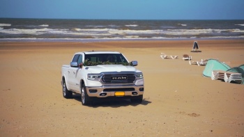 Bode Lux (NL) Wynajem Dodge Ram 1500 Longhorn (2019r.) do slubu, Samochód, auto do ślubu, limuzyna Wielichowo