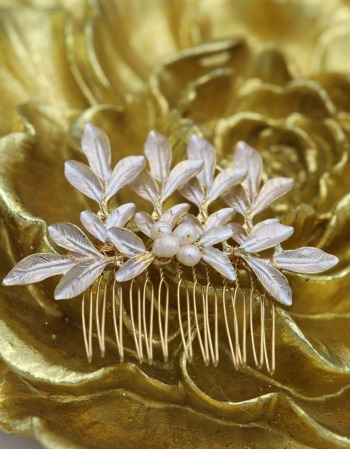 Złoty grzebyk ślubny z listkami boho motyw roślinny - zdjęcie 1