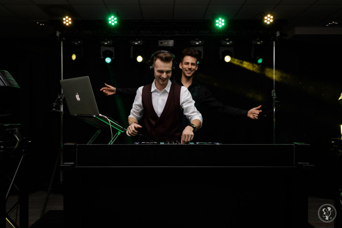 Idealny duet DJ & Konferansjer na Twoje wesele, Kraków - zdjęcie 1