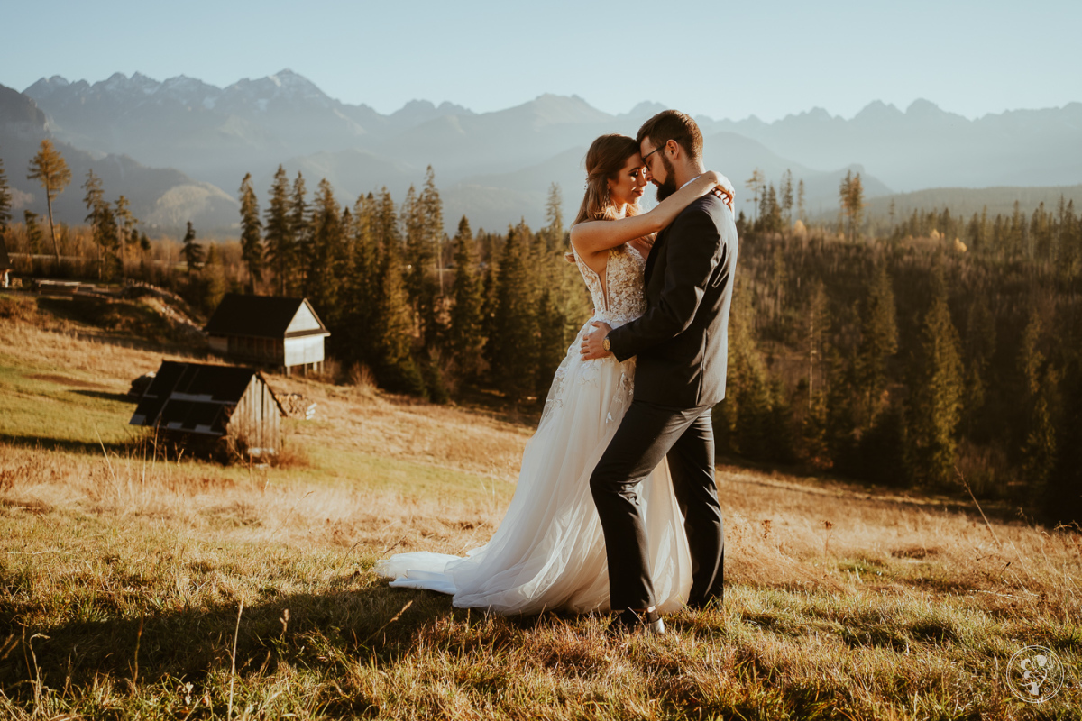 VIVATORRE™ | Naturalna Fotografia Ślubna