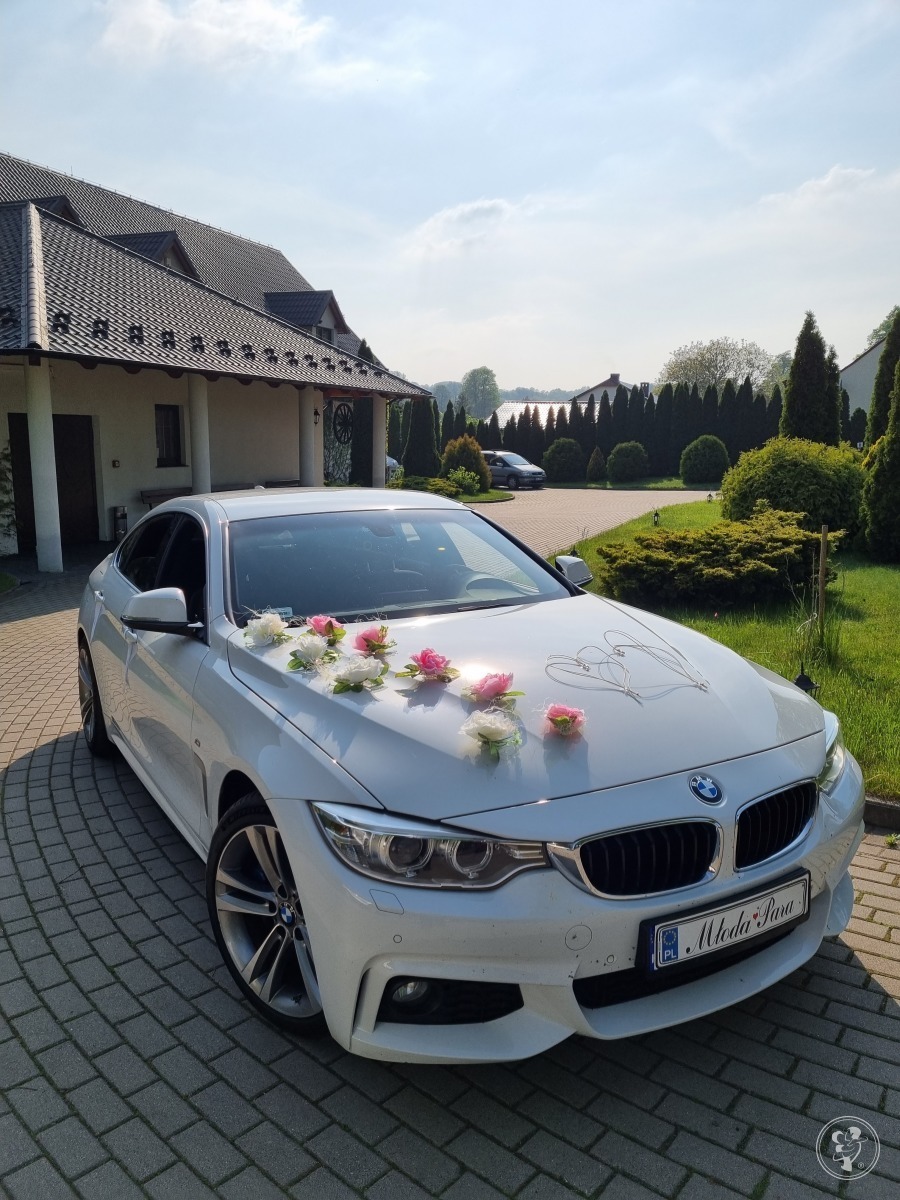 Białe BMW 4 Gran Coupe M Performance - wynajem samochodu z kierowcą | Auto do ślubu Wrocław, dolnośląskie - zdjęcie 1