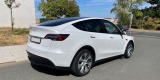 Tesla Model Y (białe wnętrze) - samochód do ślubu z kierowcą | Auto do ślubu Kraków, małopolskie - zdjęcie 3