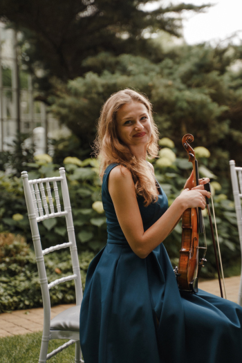Violino d'Amore - nastrojowa i elegancka oprawa muzyczna ślubu, Oprawa muzyczna ślubu Świątniki Górne