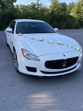 Białe Maserati Quattroporte | Auto do ślubu Bochnia, małopolskie