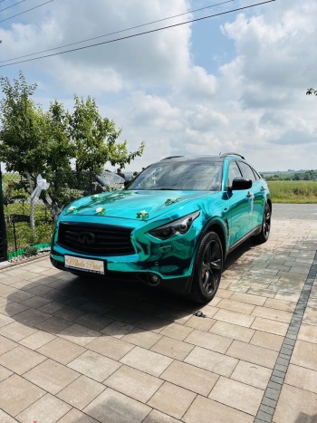 Zielony Infiniti Mint Chrom QX70s | Auto do ślubu Dobczyce, małopolskie