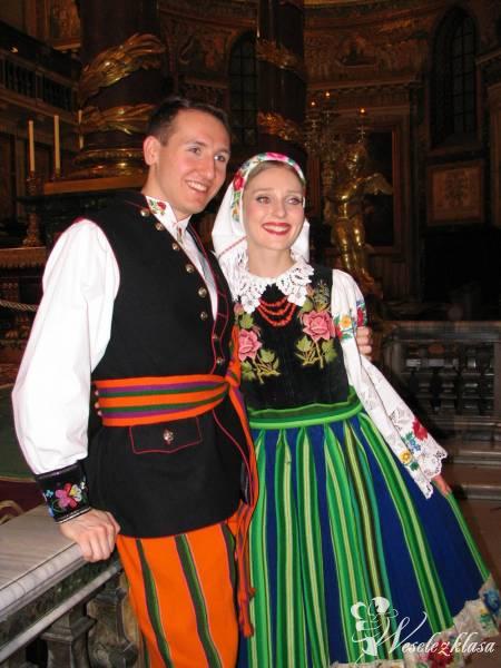 Karolina i Łukasz- śpiewacy na Twoim ślubie | Oprawa muzyczna ślubu Podkowa Leśna, mazowieckie - zdjęcie 1