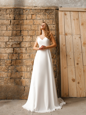 Suknia ślubna w stylu bielizny Amy - zdjęcie 1